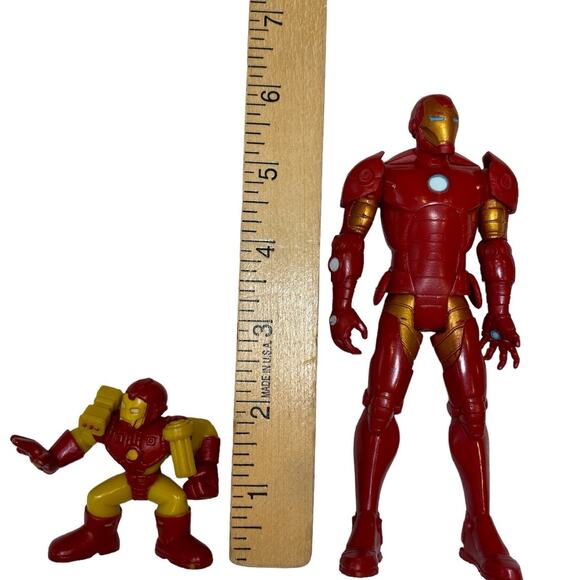 Marvel Super Hero Squad Iron Man & Captain Marvel Legends Action Figures - Picture 5 of 7